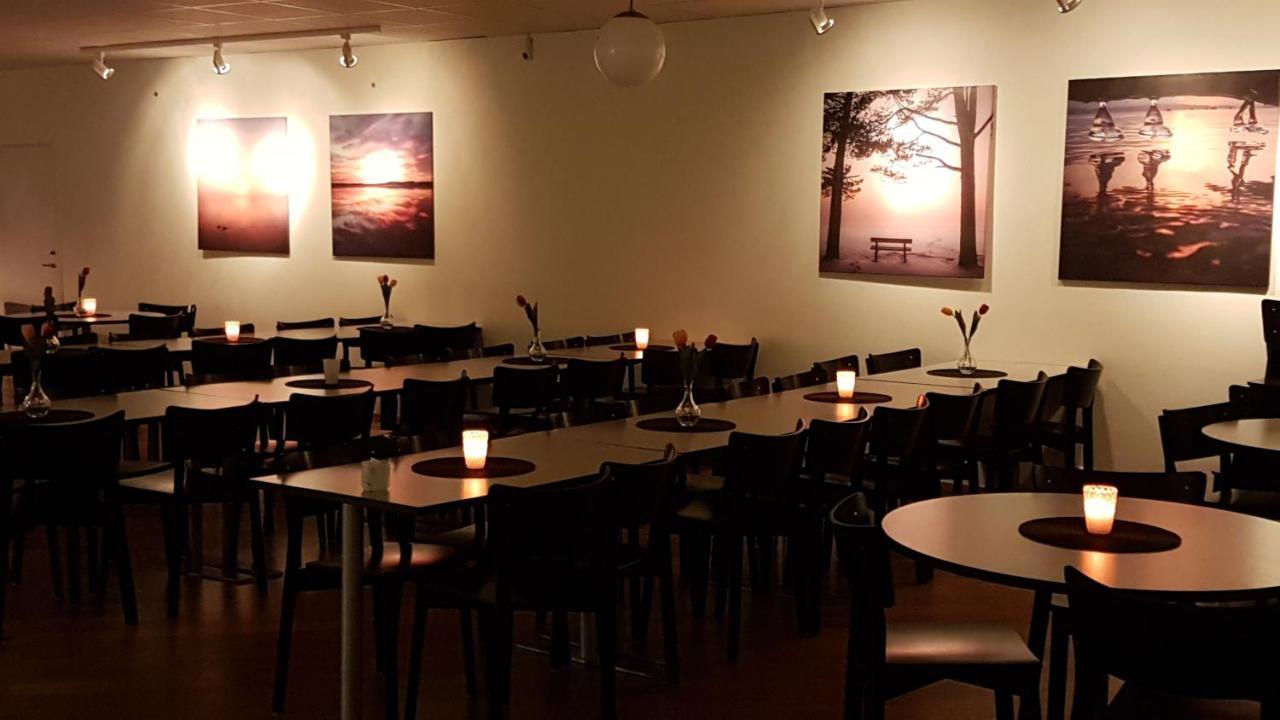 Karlskoga Folkhoegskola Vandrarhem Udden Экстерьер фото