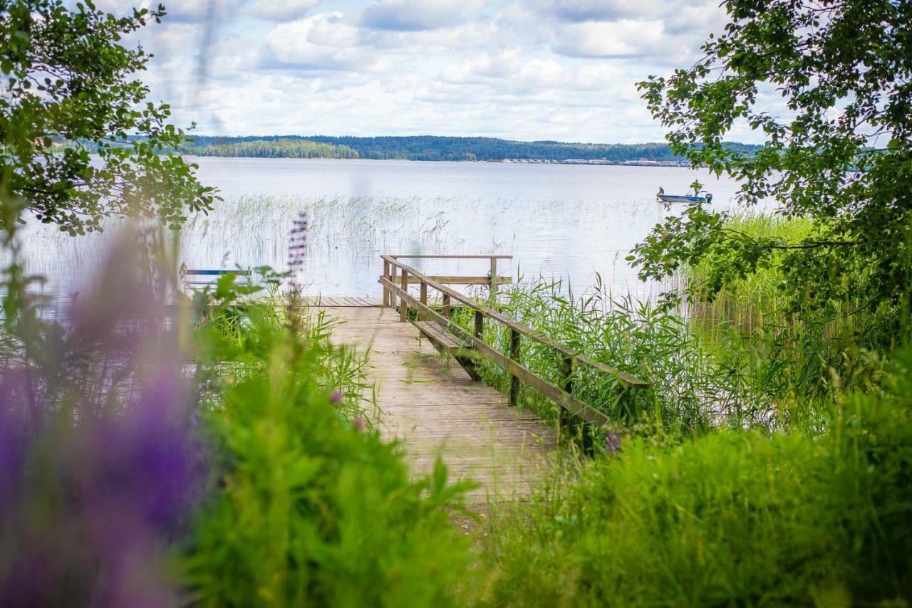 Karlskoga Folkhoegskola Vandrarhem Udden Экстерьер фото